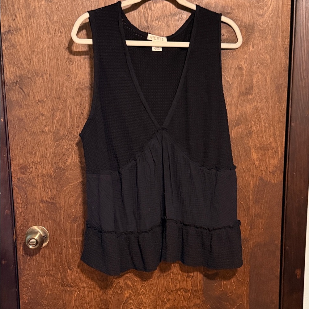 Torrid Black Textured Sleeveless Tank Top